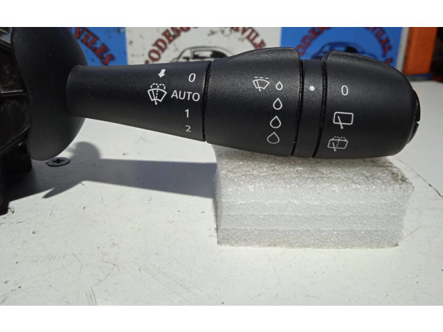 Переключатель дворников 255675887H   Renault Captur