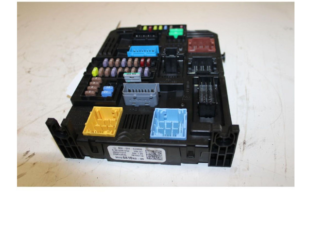 Блок предохранителей       Peugeot 2008 II  2019 -  года   