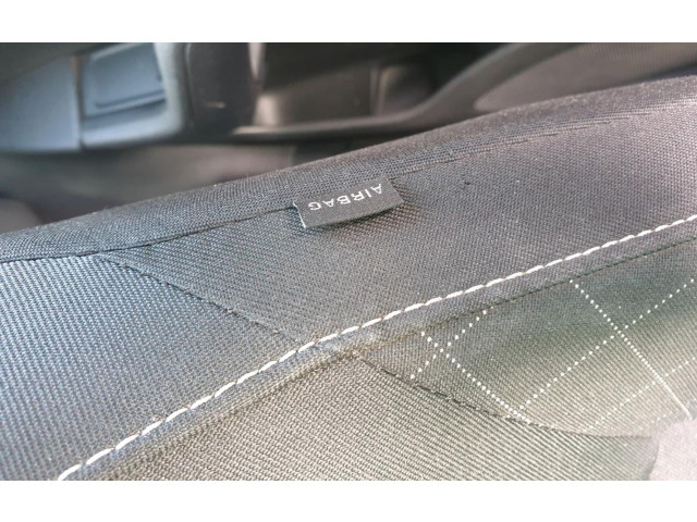 Подушка безопасности в сиденье Skoda Fabia Mk3 (NJ)