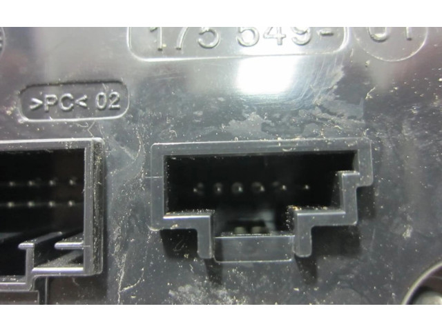 Блок управления климат-контролем A2469000715   Mercedes-Benz GLA W156