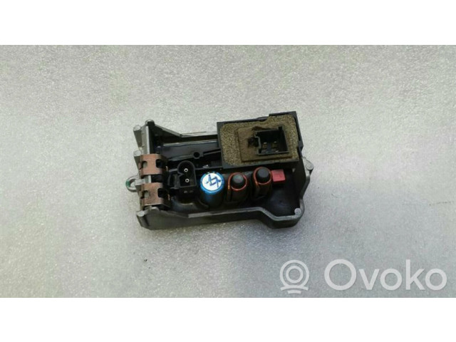 Реостат вентилятора печки