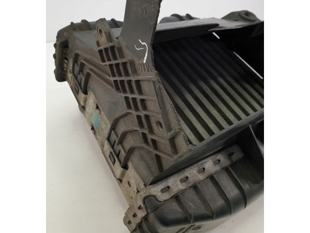 Интеркулер  0003007V005   Smart ForTwo I 0.6