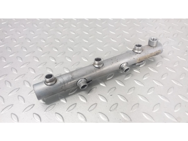 Vstřikovací lišta 059130090AB Audi A4 S4 B7 8E 8H pro naftový motor 3.0 ASB