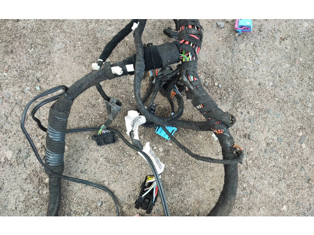 Pojistková skříňka 7H0971727F Volkswagen Transporter - Caravelle T5 2007