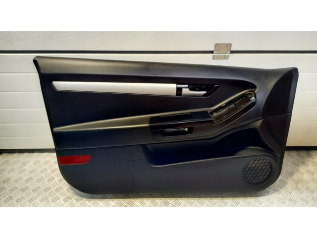 Обшивка передней двери