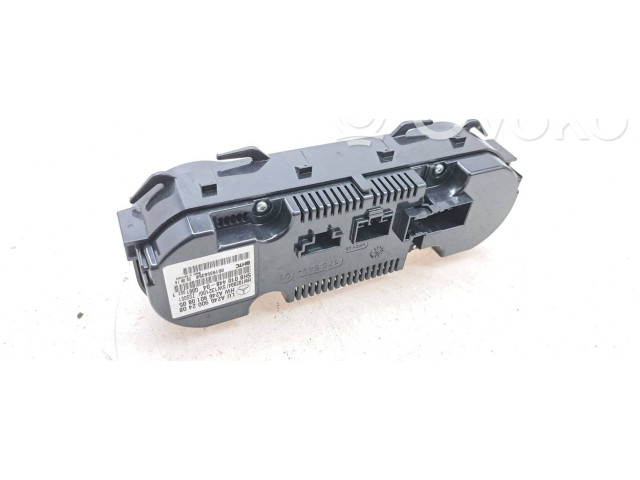 Блок управления климат-контролем 2469008415   Mercedes-Benz CLA C117 X117 W117