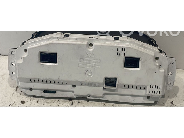 Панель приборов    Hyundai Coupe       