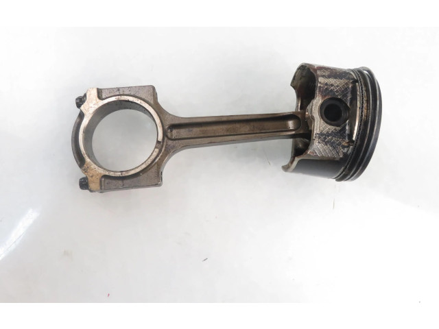 Поршень с шатуном L3-V Mazda 3 I