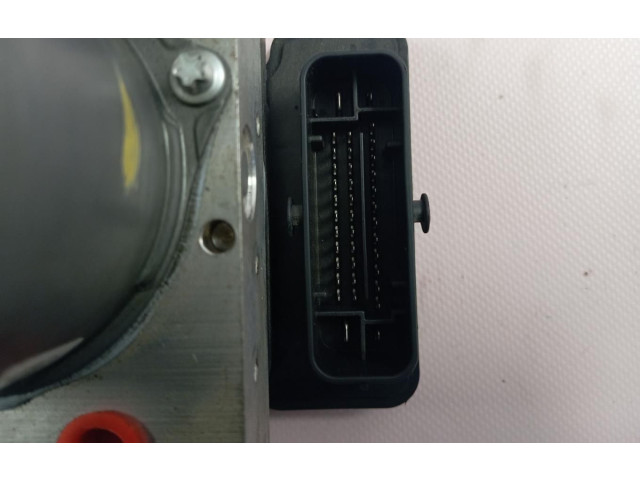 Jednotka ABS 476605713R Renault Clio II 2023