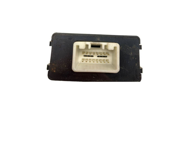 Блок управления ETS300220, G8D327AB Mazda Premacy