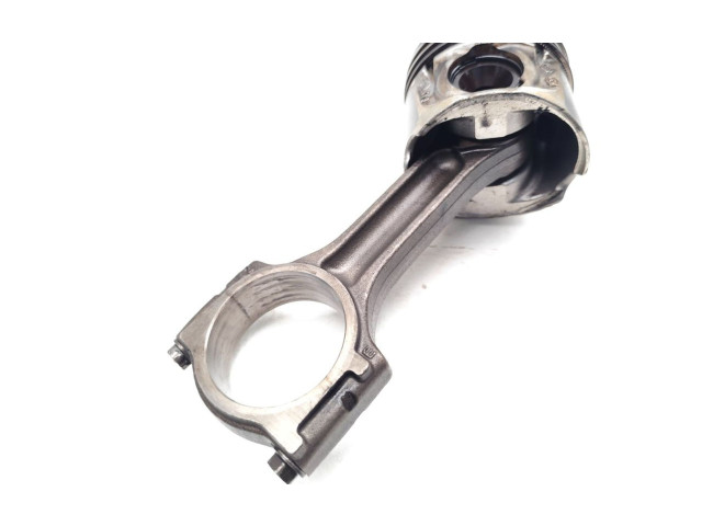 Píst M9R630, M9R692 Opel Vivaro M9R630;M9R692;M9R780;M9R788