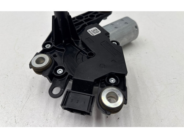 Моторчик заднего дворника A1569068200, W000038727 Infiniti Q30