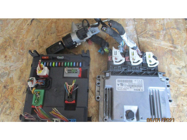 Řídící jednotka 9666729580   Citroen C3 Picasso 2012