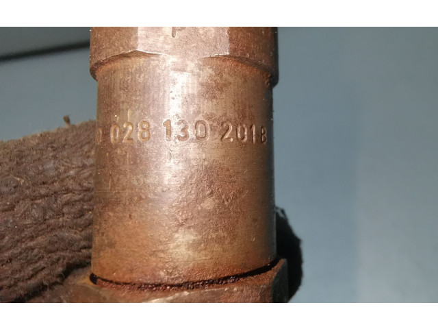 Vstřikovač 028130201B   Audi 80 90 S2 B4  pro naftový motor 1.9  