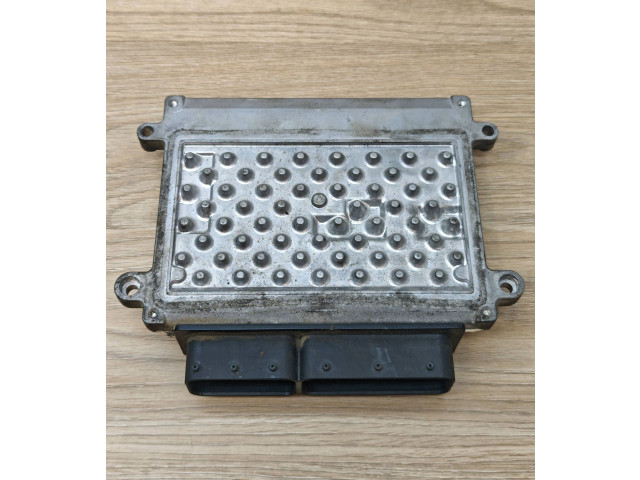 Блок управления двигателя 30646931, 0000015189    Volvo XC90