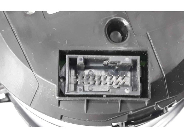 Панель приборов 5E0920750F, 5E0920750FX   Skoda Octavia Mk3 (5E)       