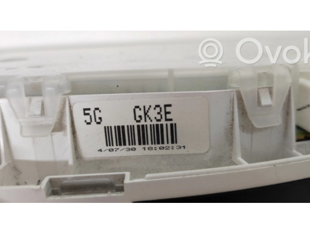 Панель приборов 5GGK3E Mazda 6