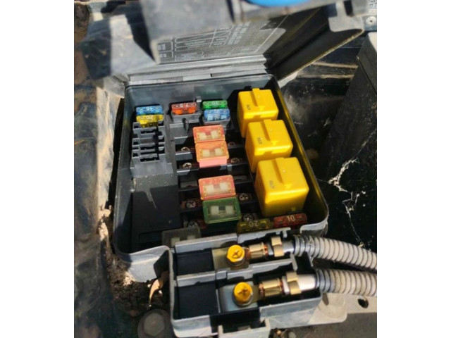 Pojistková skříňka ST3G0, ST3G0 Honda Civic