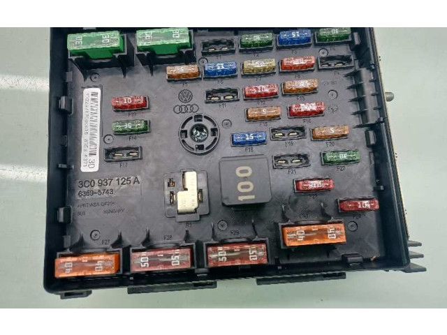   Pojistková skříňka 63585371, 3C0937125A   Volkswagen Tiguan 2015