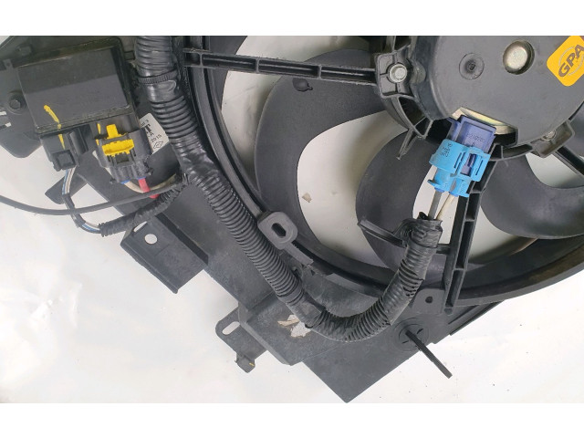 Вентилятор радиатора     214819521R, B0-5857M    Dacia Lodgy 