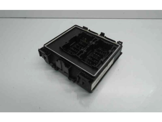 Pojistková skříňka 2424459, 2424459 Ford Fiesta 2019