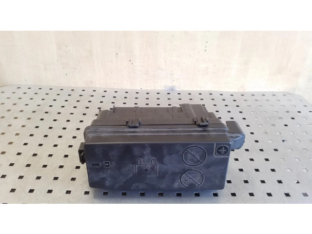 Блок предохранителей Chevrolet Captiva