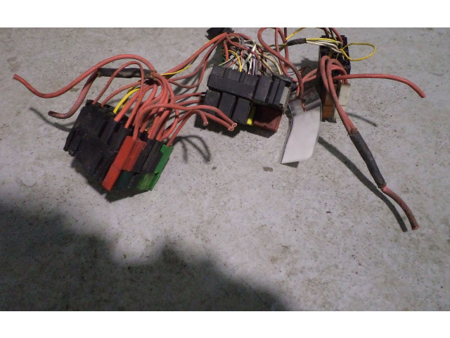 Блок предохранителей Renault Clio II