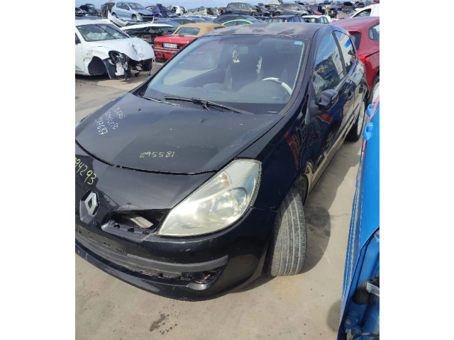 Интеркулер  Sinref   Renault Clio III 