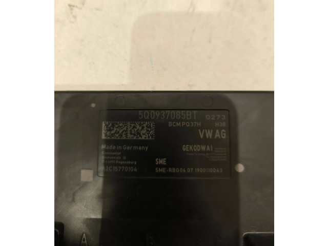 Блок управления 5Q0937085BT, 0937085B1   Audi Q3 8U