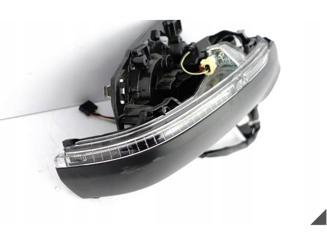 Зеркало электрическое Audi Q5 SQ5 2017 - года