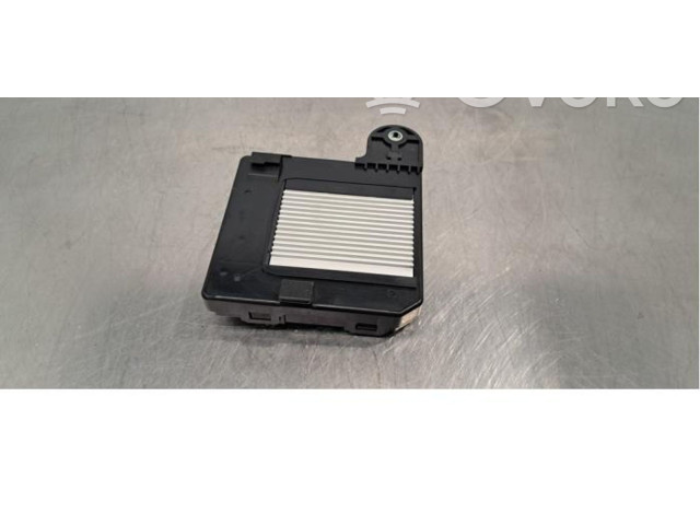 Блок комфорта DN4J67560 Mazda 3