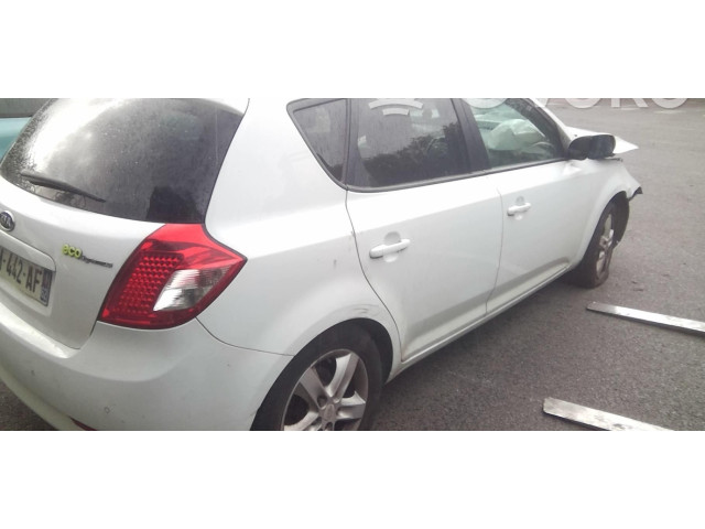 Ручка стеклоочистителей 934201H500   KIA Ceed