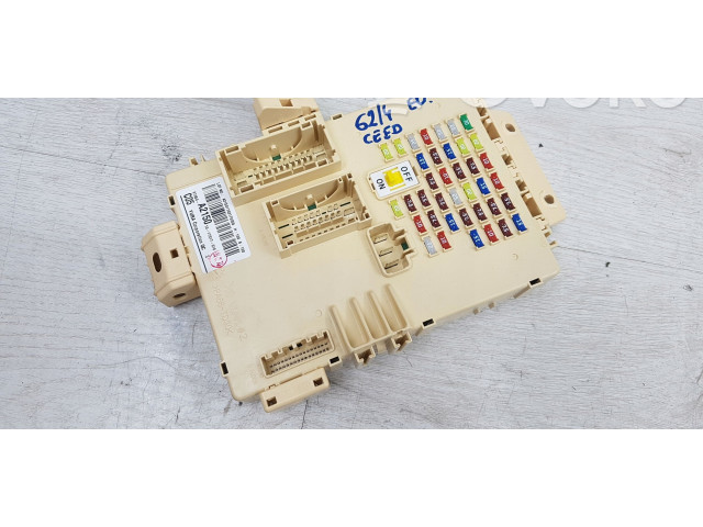 Блок предохранителей 91950A2150   KIA Ceed    