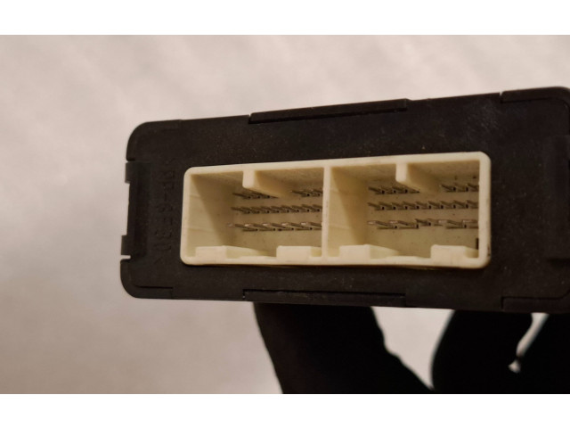 Блок управления коробкой передач 8953576011, 0791005780 Lexus CT 200H