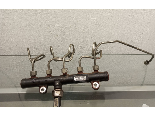 Топливная рампа 9681649580, 20701119893 Citroen C4 I Picasso для двигателя RHJ