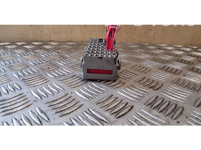   Pojistková skříňka 8637669   Volvo XC90 2007