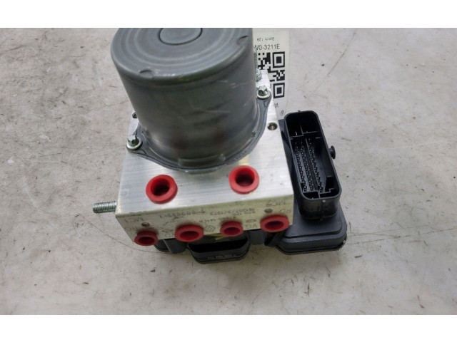 Блок АБС 476606267R, W0-3211E   Renault  Clio V  2019 -  года