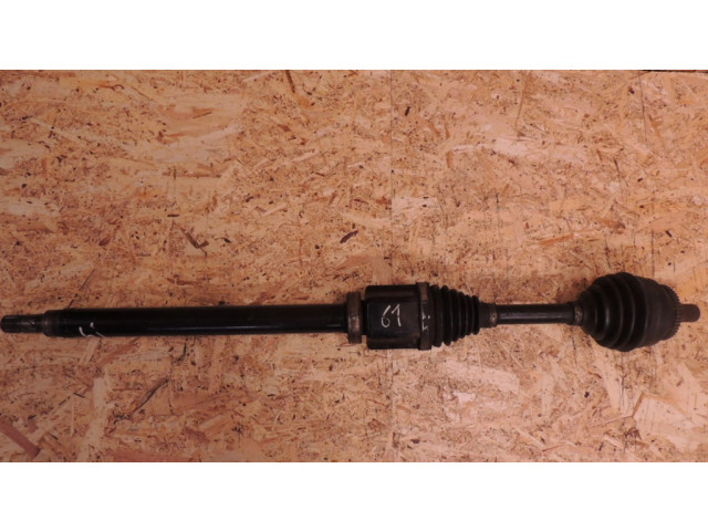 Передняя полуось