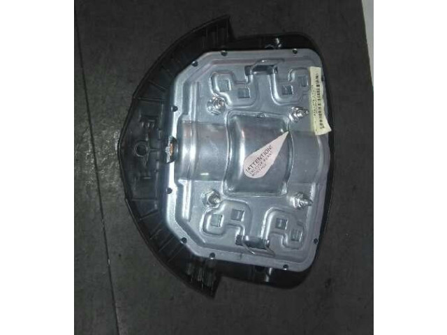 Подушка безопасности водителя 8200236060A Renault Clio II