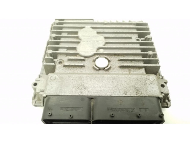 Řídící jednotka 03L906023PD, 5WP42938AA Volkswagen Caddy 2012