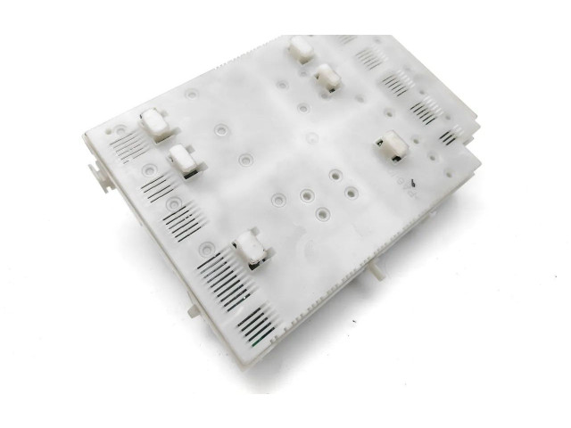 Блок предохранителей BG9T-14A073-BK Ford Mondeo MK IV