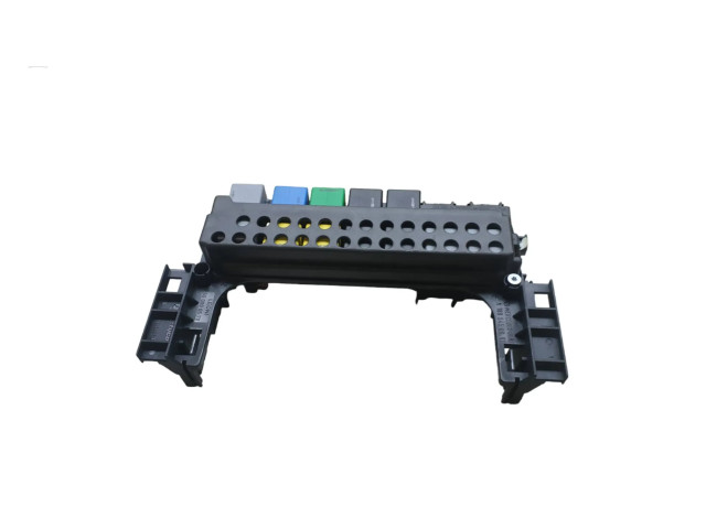 Pojistková skříňka A1695450001 Mercedes-Benz B W245 2007