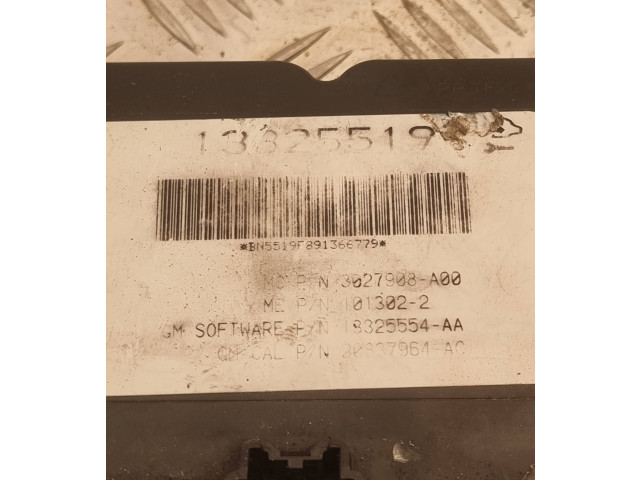 Блок управления крышки багажника 13325519 Opel Insignia A