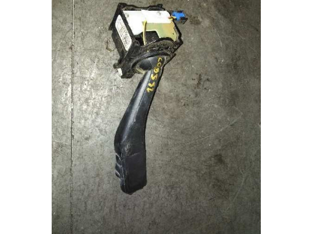 Ручка стеклоочистителей    Volkswagen Caddy