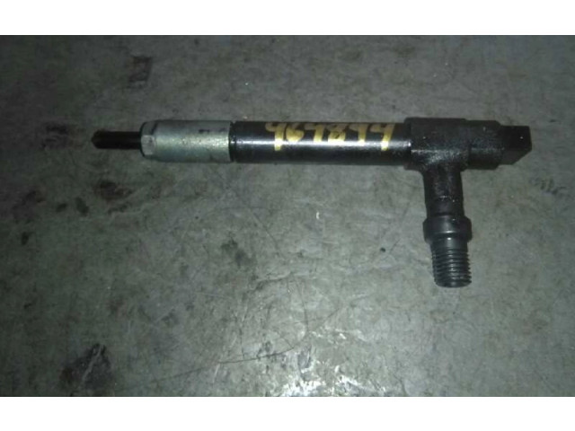 Vstřikovač 6960 Mazda 323 RF