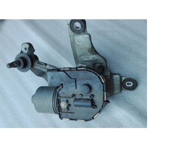 Двигатель стеклоочистителей