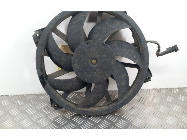 Вентилятор радиатора 00001253T5 Citroen Berlingo
