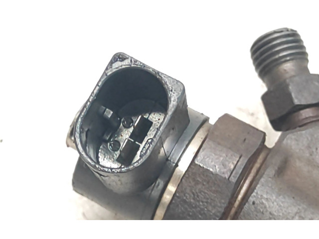 Форсунка 0445110114, 057130276H Audi A8 S8 D2 4D