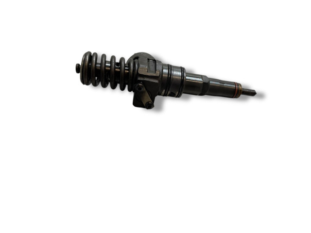 Vstřikovač 038130073br, 0414720232 Volkswagen Caddy BST