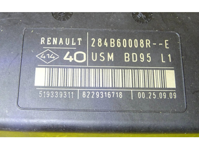 Pojistková skříňka Řídící jednotka BSM 284B6008R Renault Megane III 2009